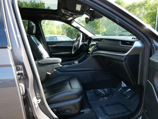 Used 2024 Gray Jeep 4xe image 8
