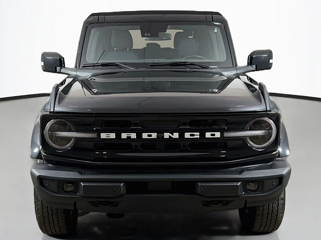 Used 2023 Shadow Black Ford Outer Banks image 14