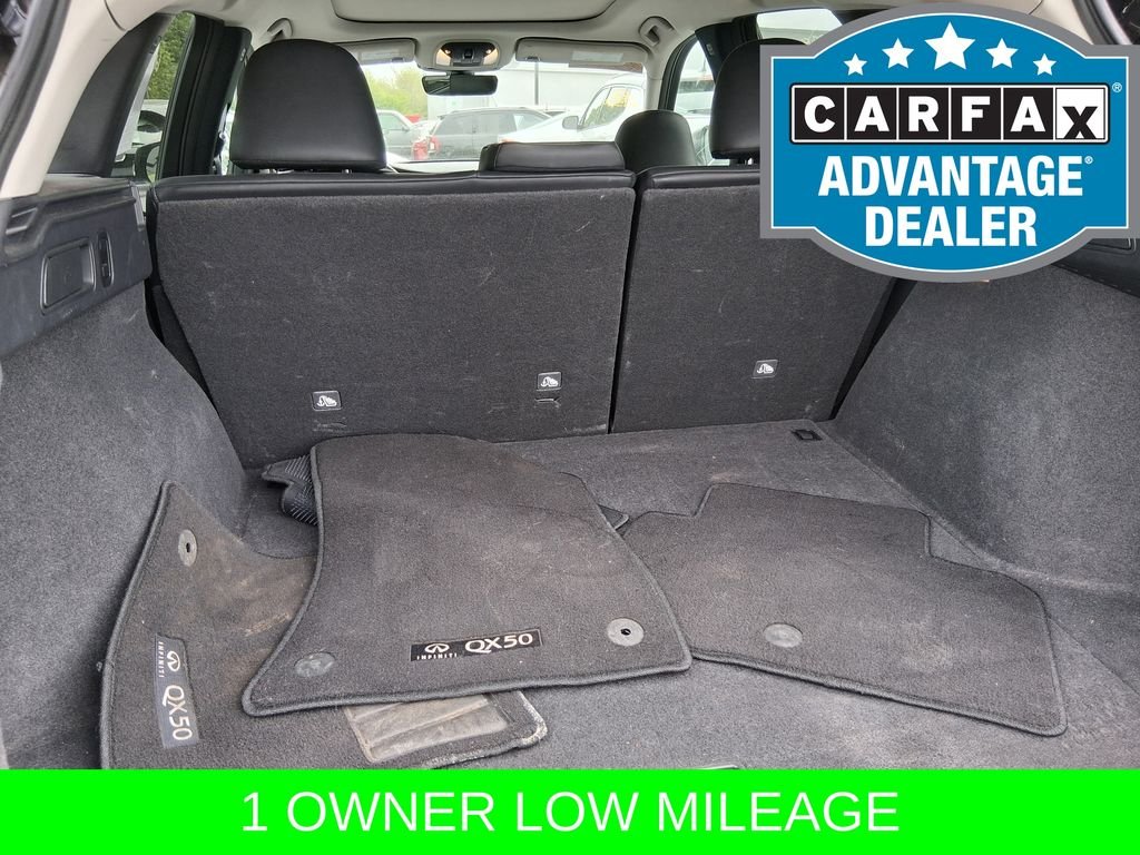 Used 2023 Blue INFINITI LUXE image 32