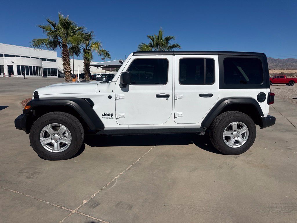 Certified Used 2022 White Jeep Unlimited Sport S image 2