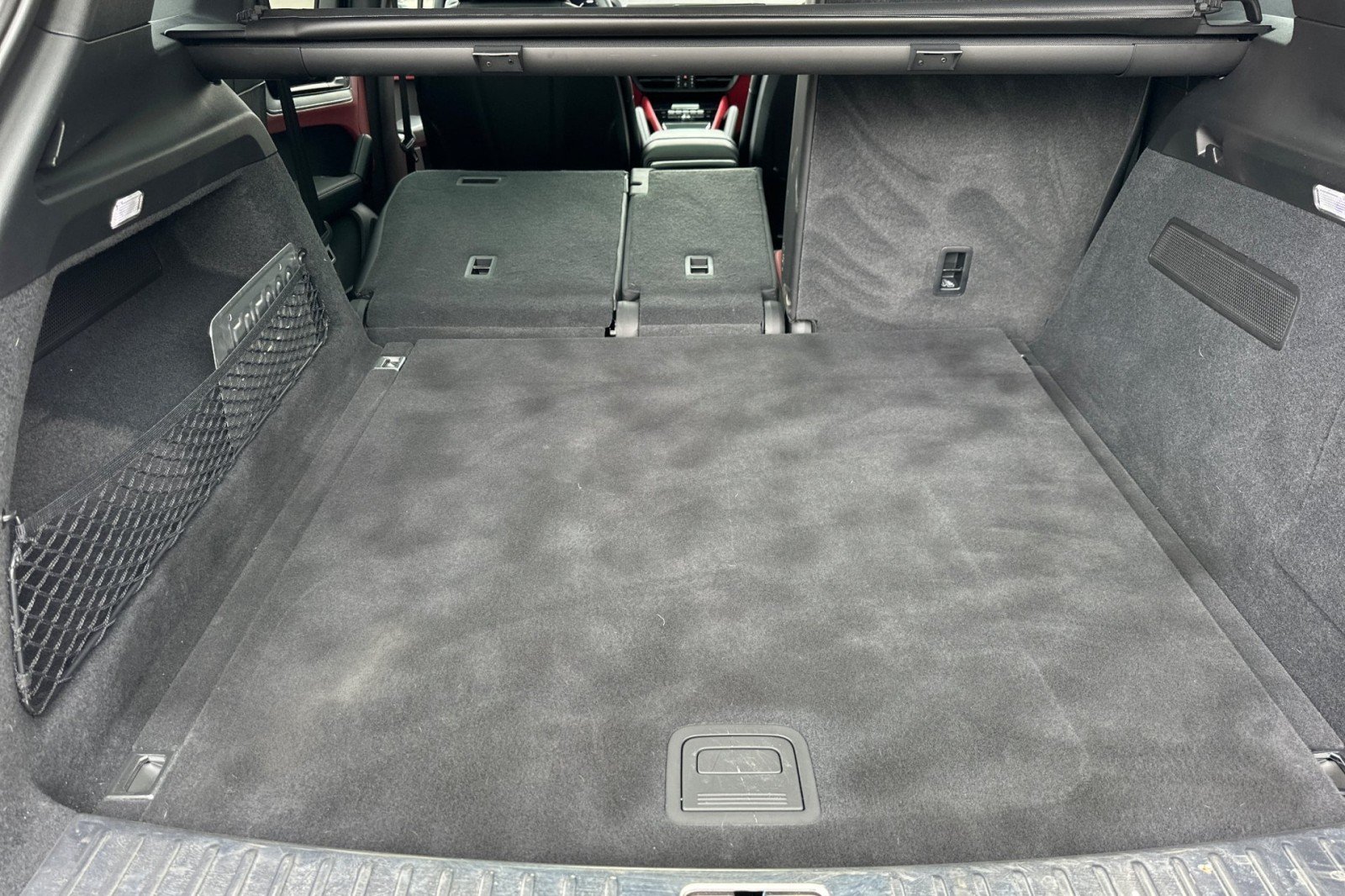 Certified Used 2024 Chalk Porsche S image 15