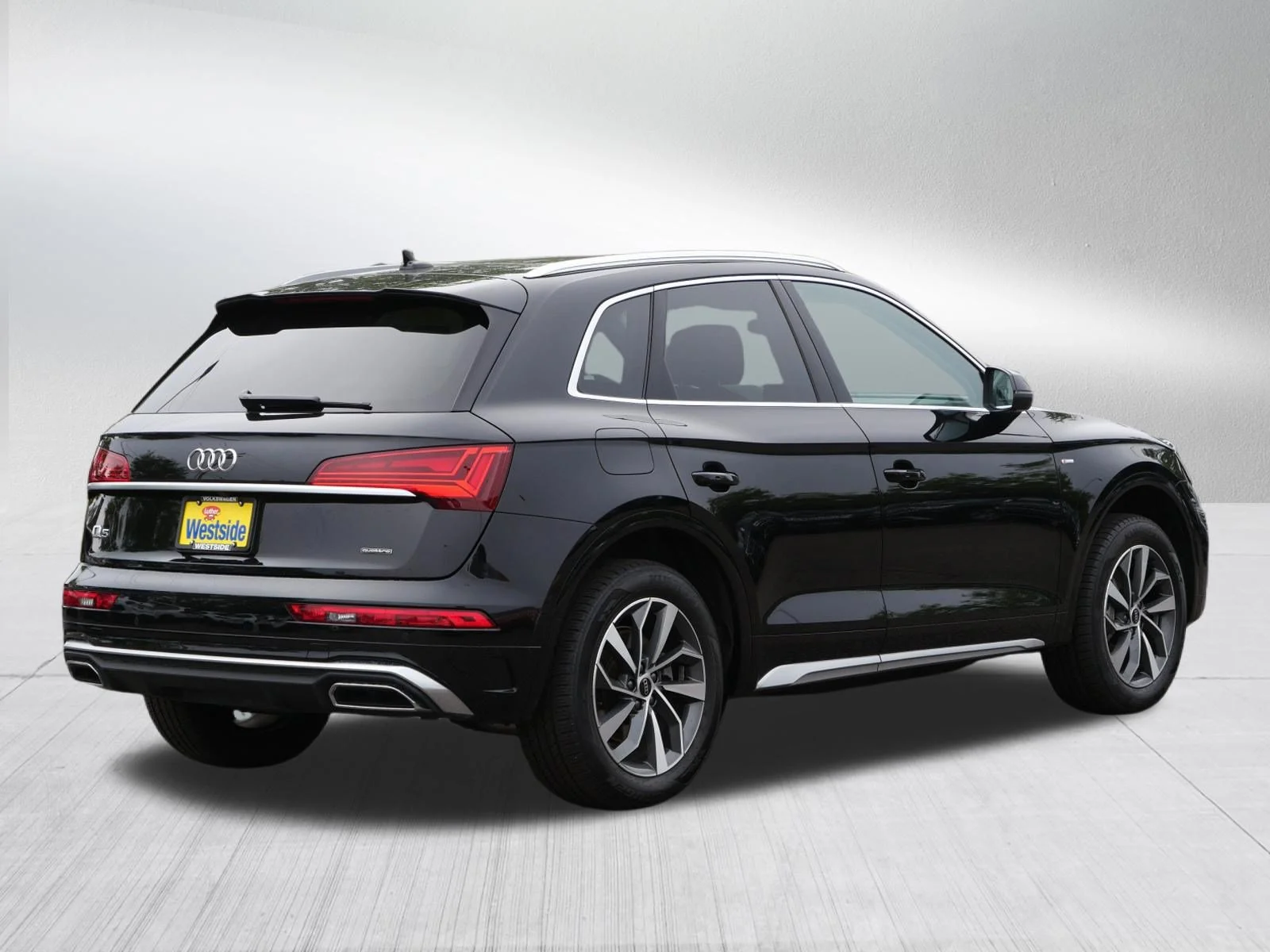 Used 2023 Mythos Black Metallic Audi S line Premium image 7