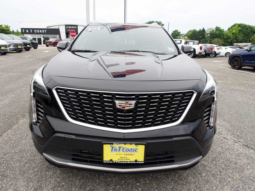 Certified Used 2023 Stellar Black Metallic Cadillac Premium Luxury image 2