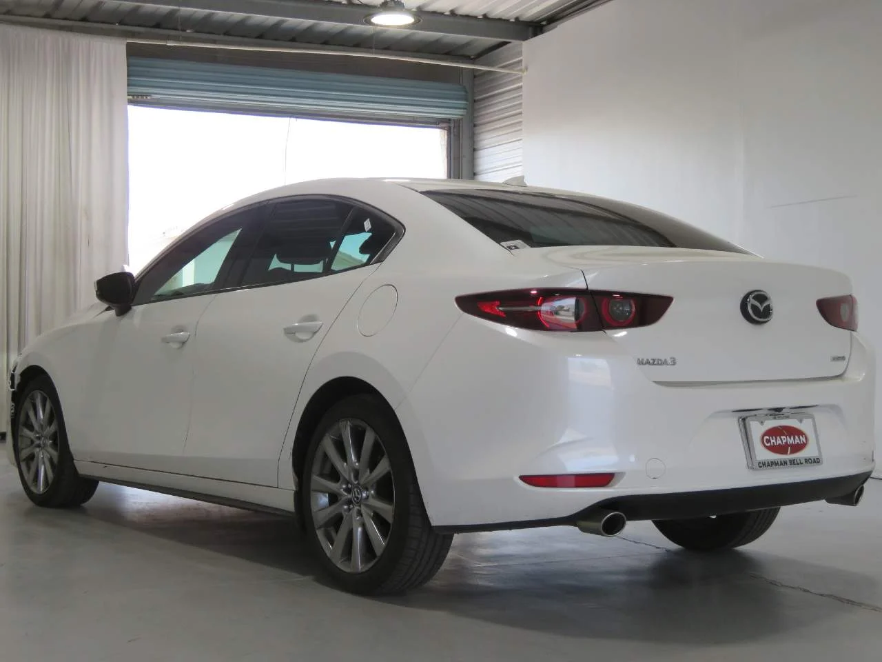 Used 2020 Snowflake White Pearl Mica Mazda Premium image 6