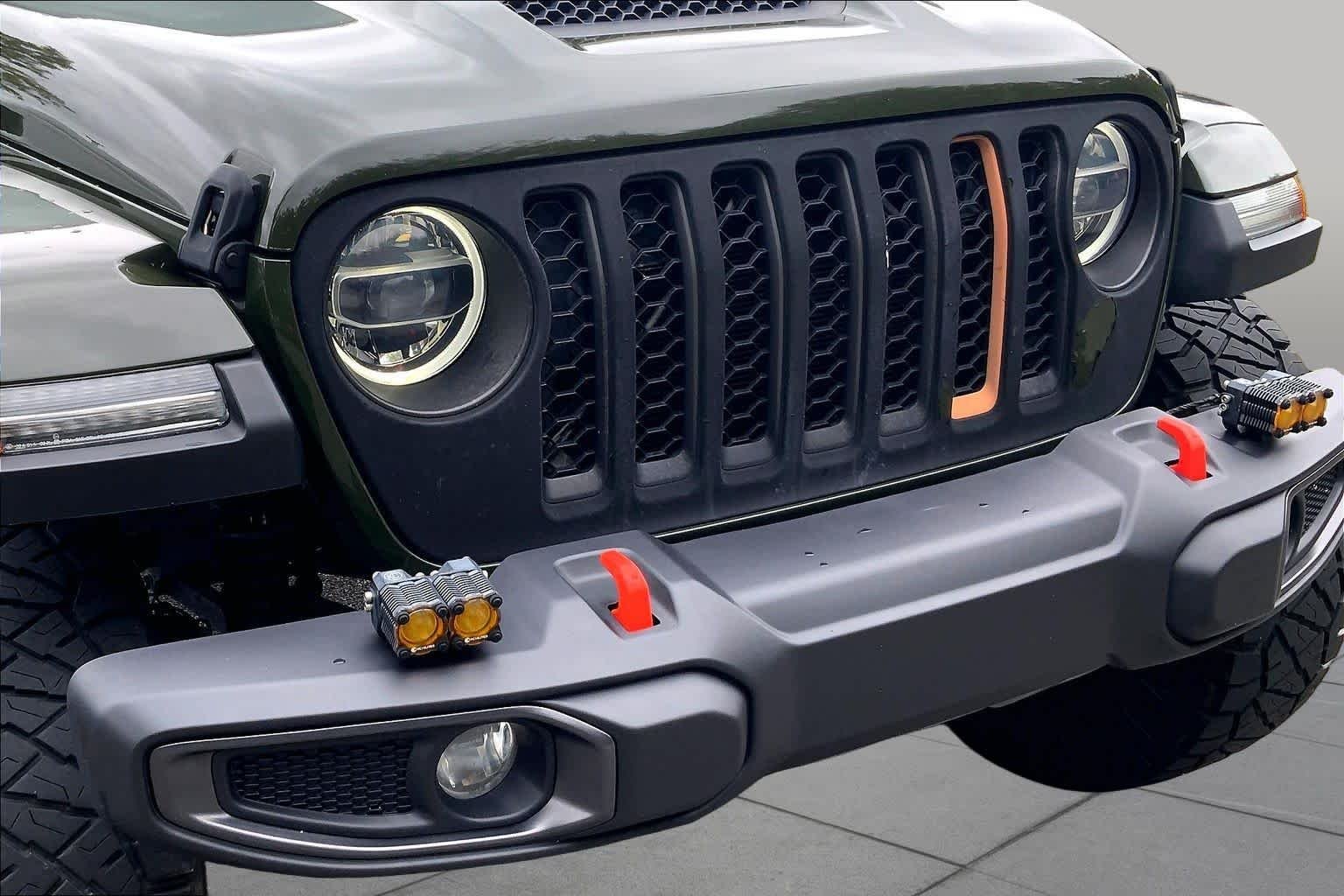 Used 2021 Sarge Green Clearcoat Jeep Mojave image 28
