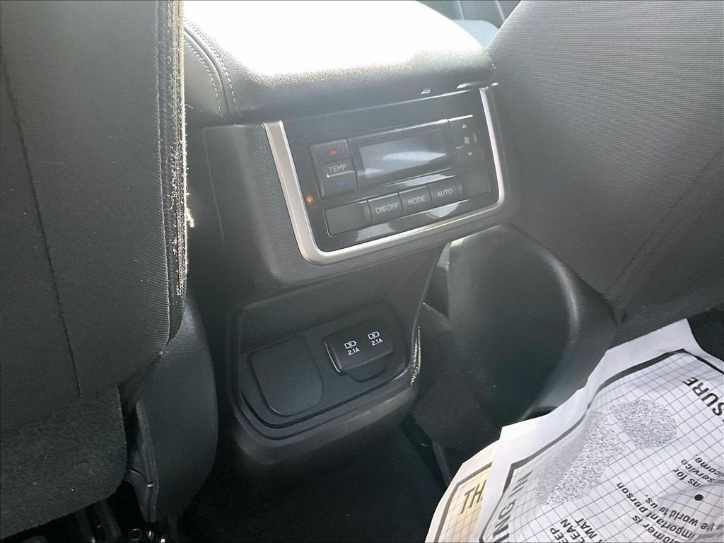 Used 2019 Ice Silver Metallic Subaru Premium image 28