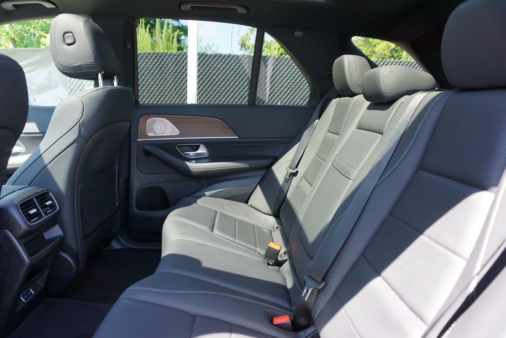 Certified Used 2026 Obsidian Black Metallic Mercedes-Benz GLE 350 image 46
