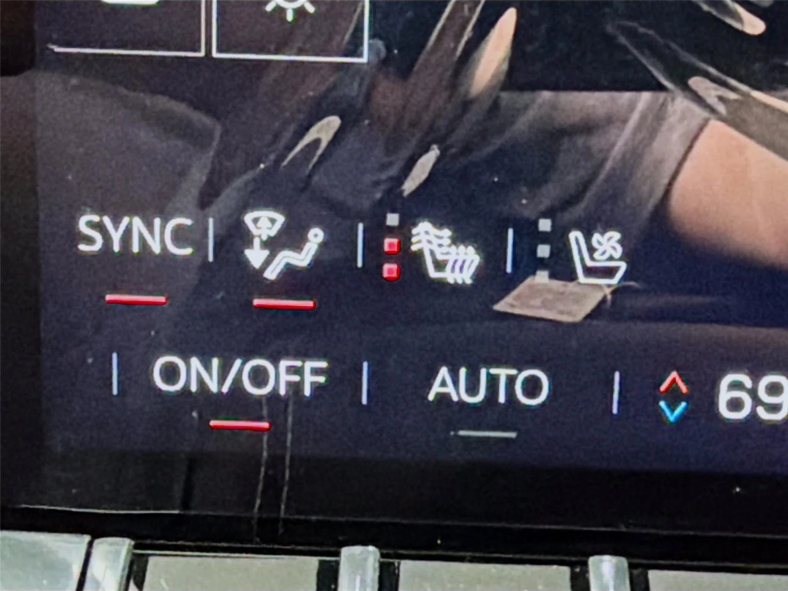 2025 GMC Sierra EV Denali - Photo 23