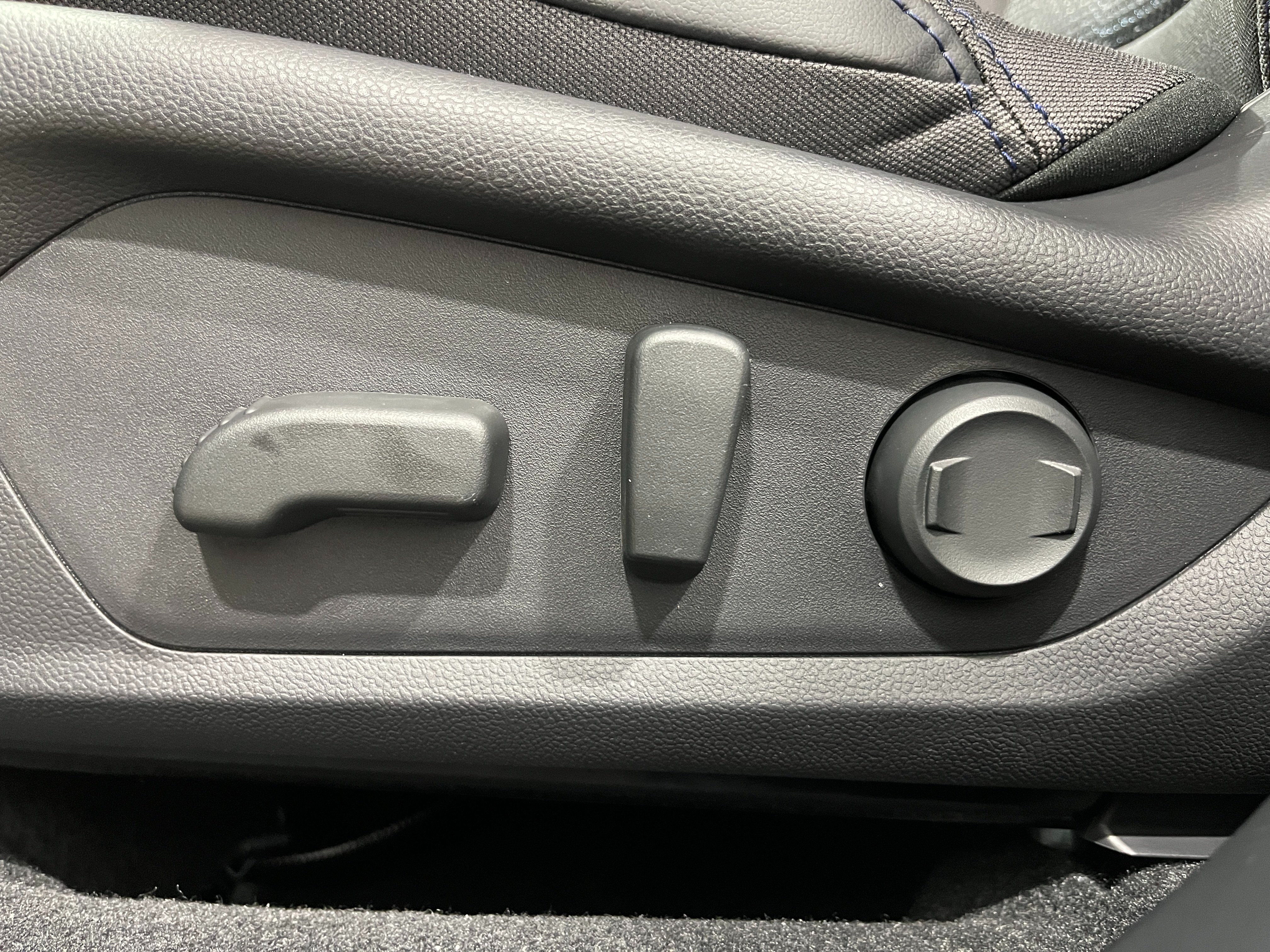 New 2026 AUTUMN GREEN METALLIC Subaru Premium image 12