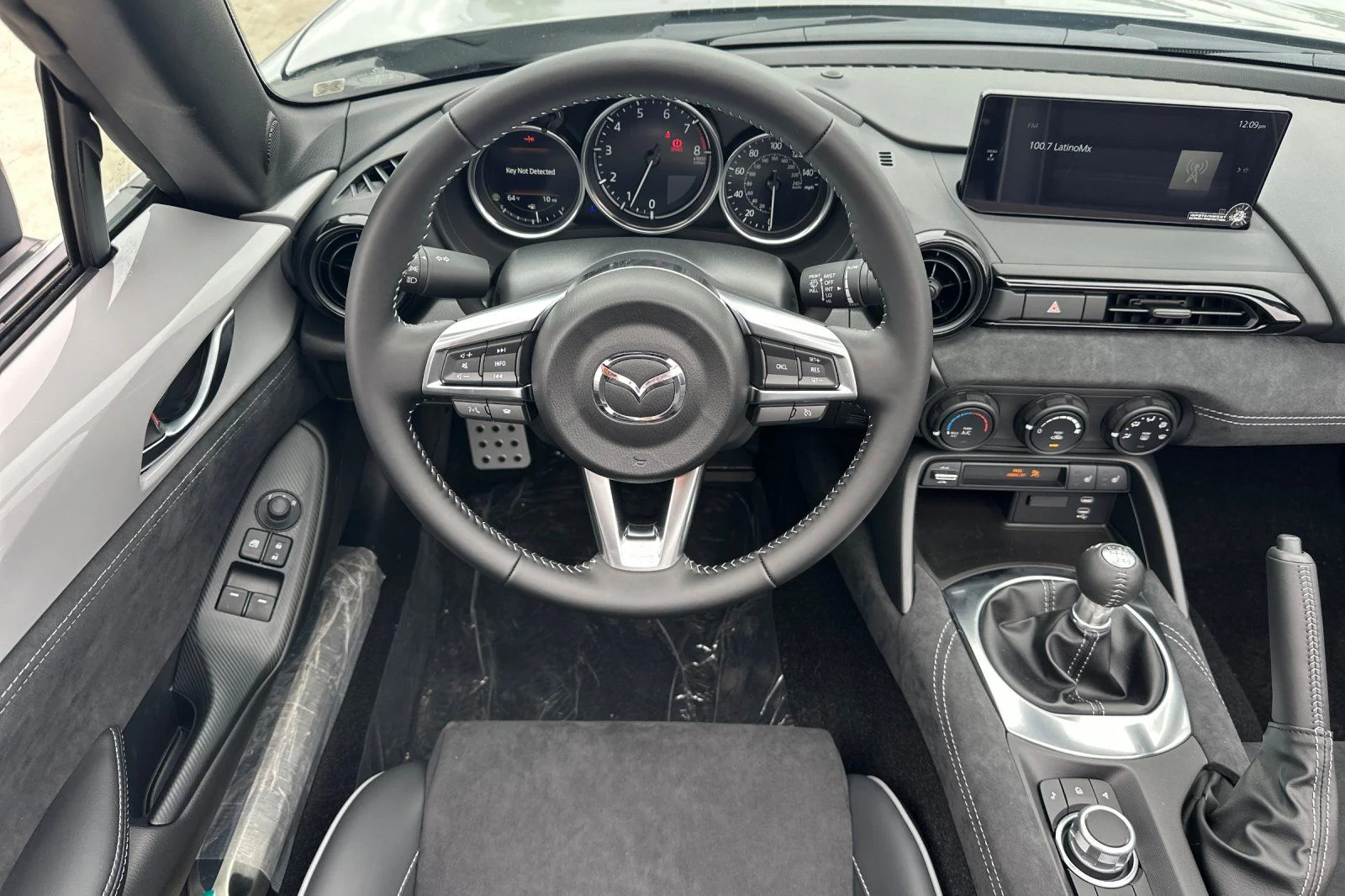 New 2026 Aero Gray Metallic Mazda Club image 15