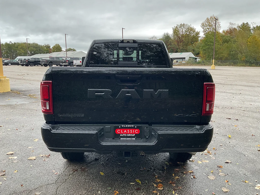 New 2027 Diamond Black Crystal Pearl-Coat Exterior Paint RAM Laramie image 6