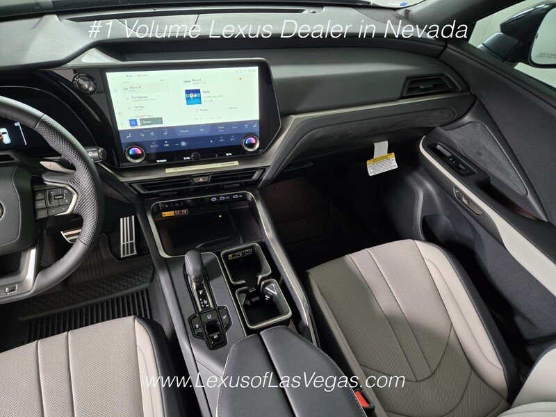 2026 Lexus TX 500h F-Sport Premium - Photo 14