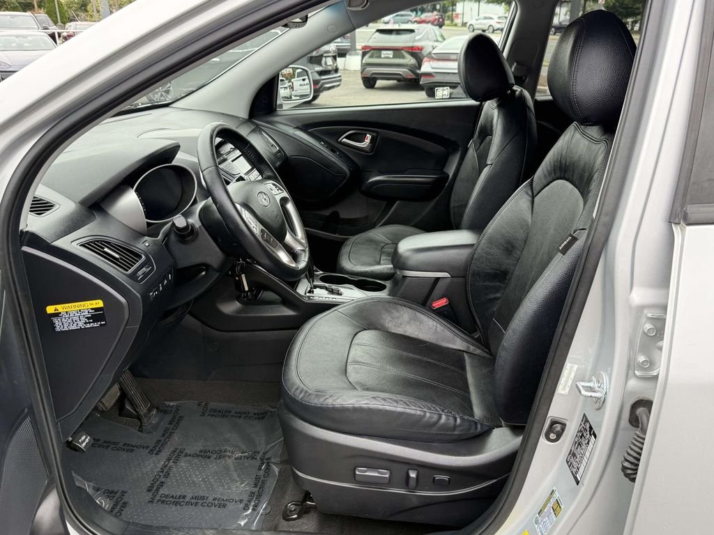 Used 2012 Silver Hyundai Limited image 13