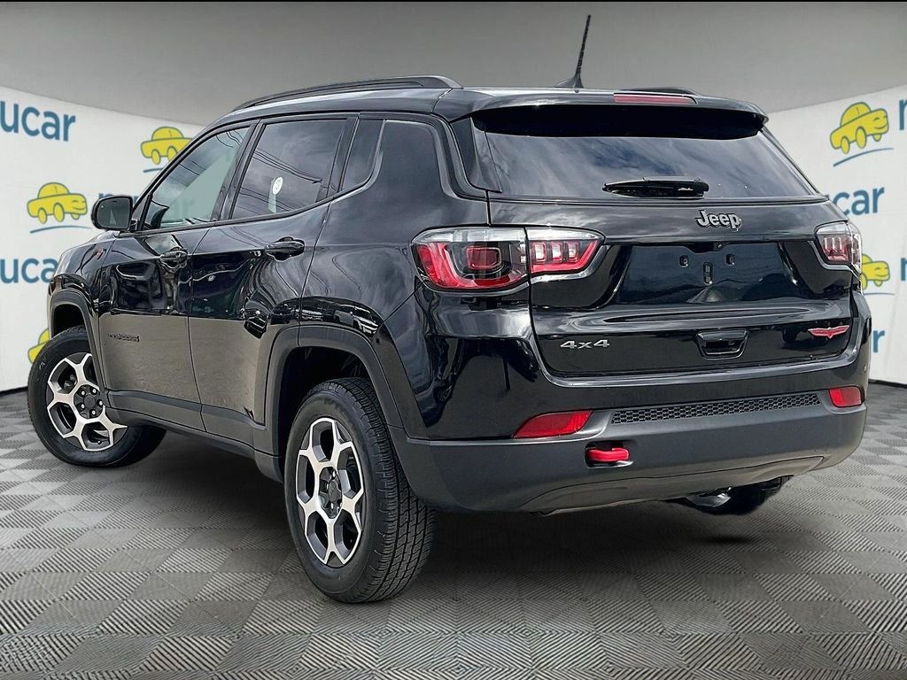 Used 2022 Black Jeep Trailhawk image 4