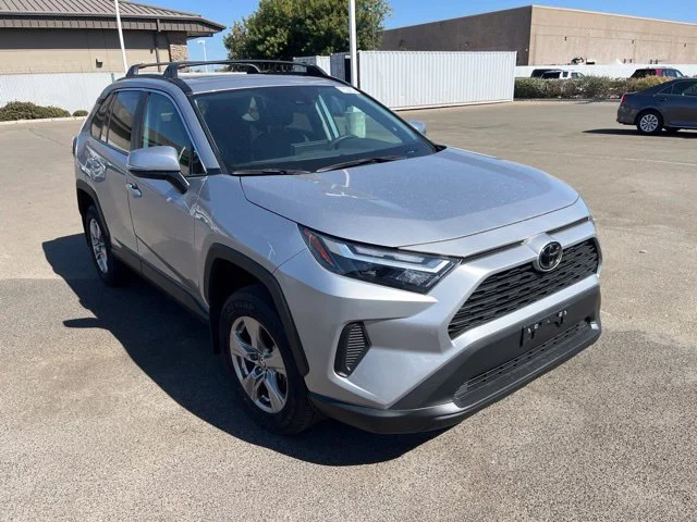 Used 2025 Silver Sky Metallic Toyota XLE image 2