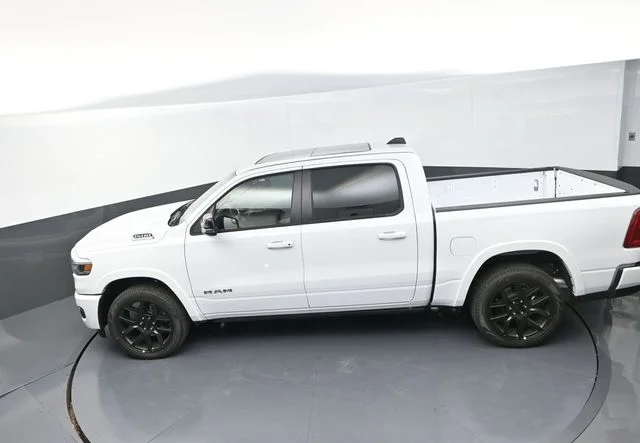 2026 RAM 1500 Laramie - Photo 15