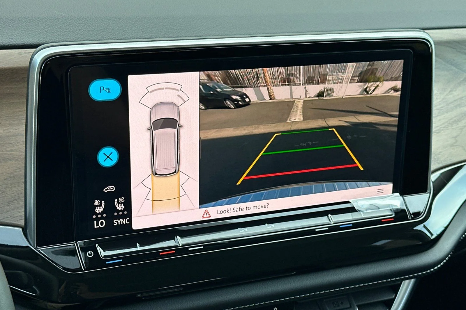 2026 Volkswagen Atlas SE w/Tech - Photo 18