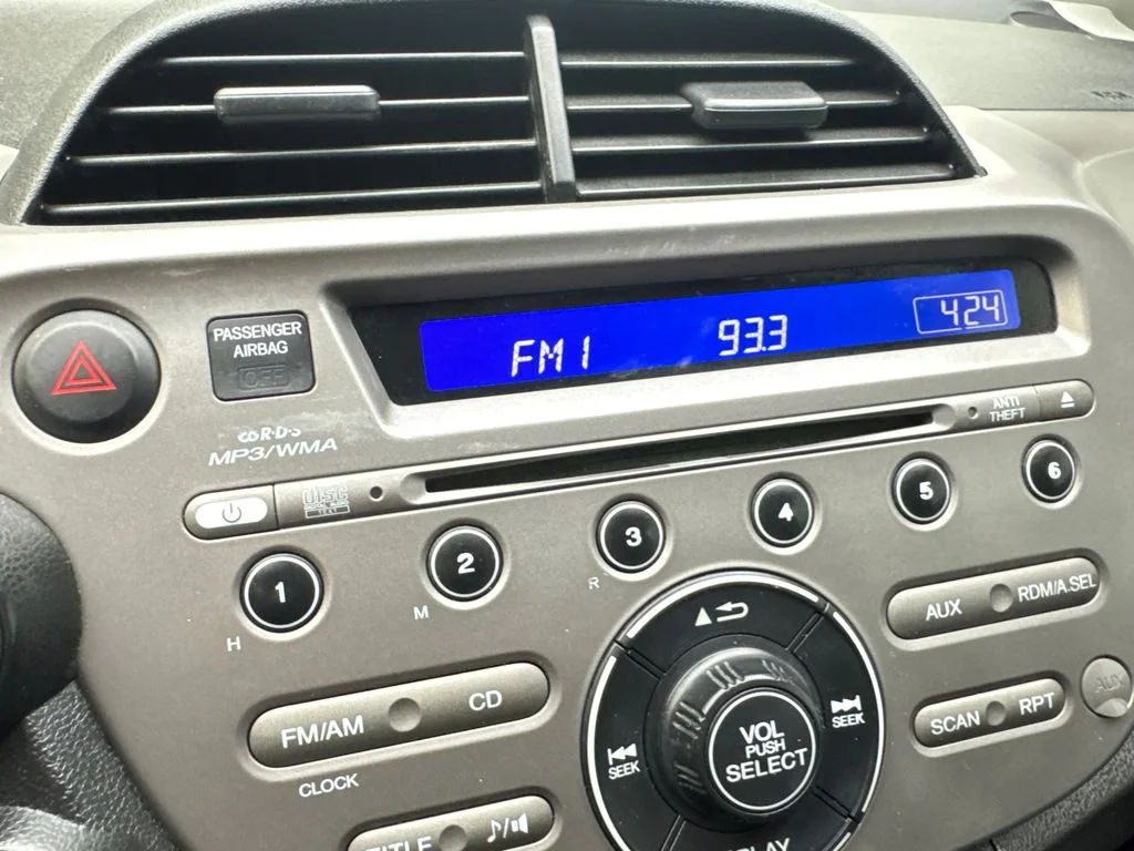 Used 2011  Honda Base image 61