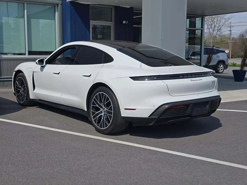 Used 2021 White Porsche 4S image 4