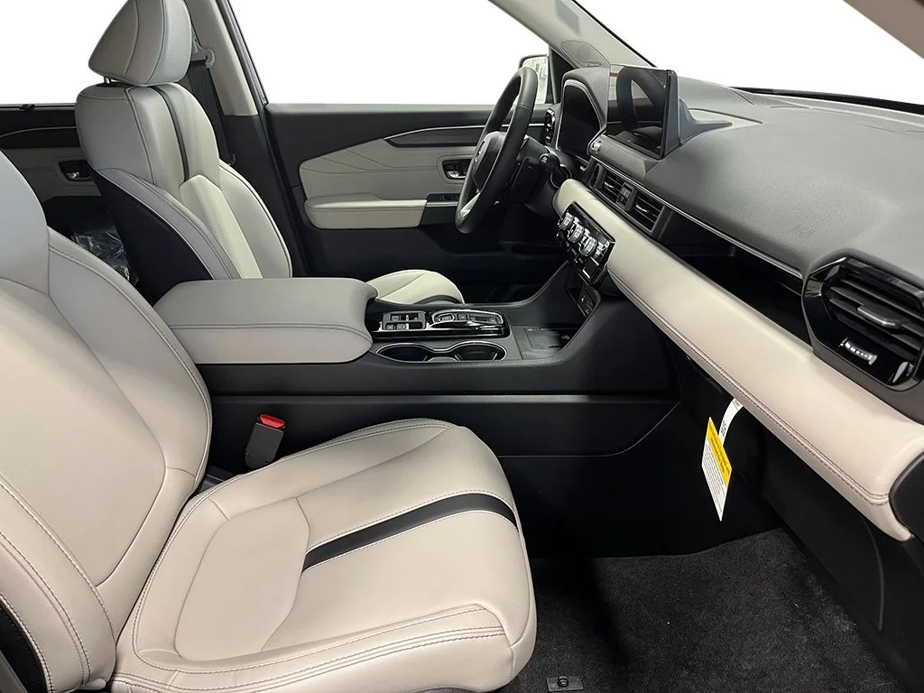 New 2026 Platinum White Pearl Honda Touring image 30