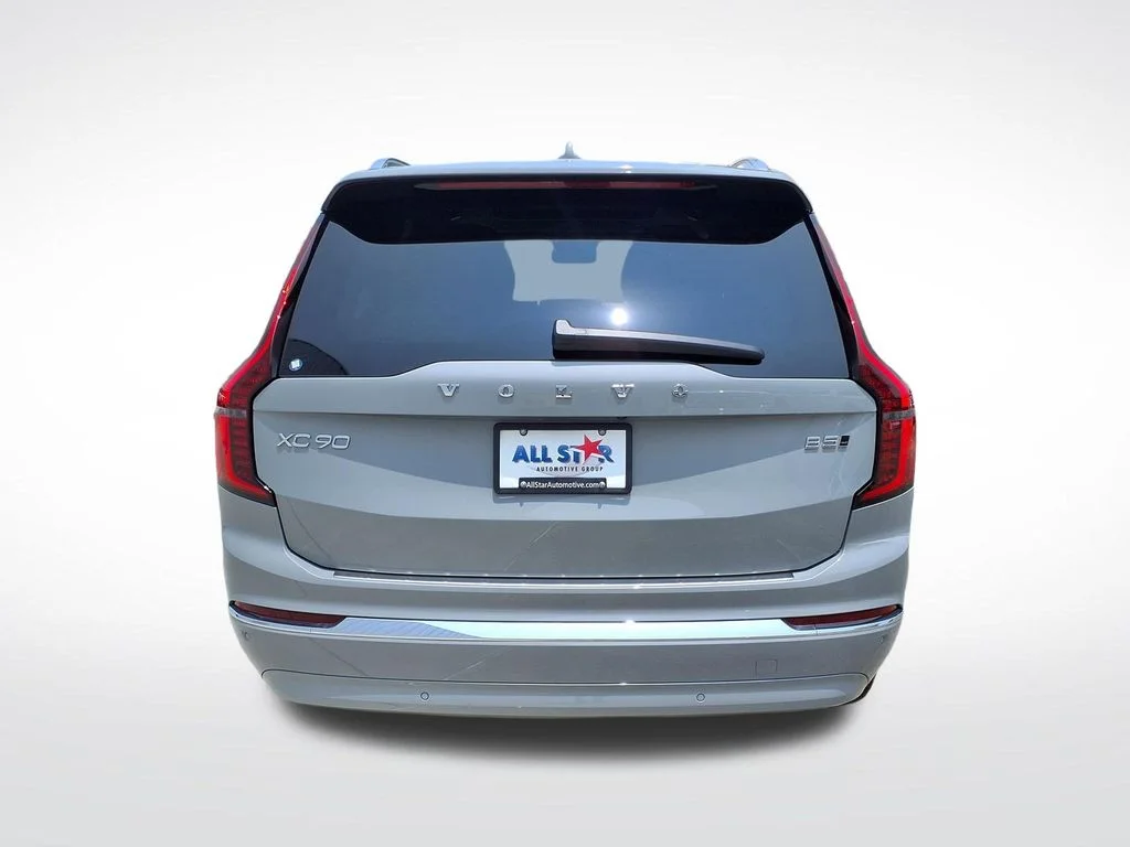 New 2026 Vapour Grey Volvo Plus image 7