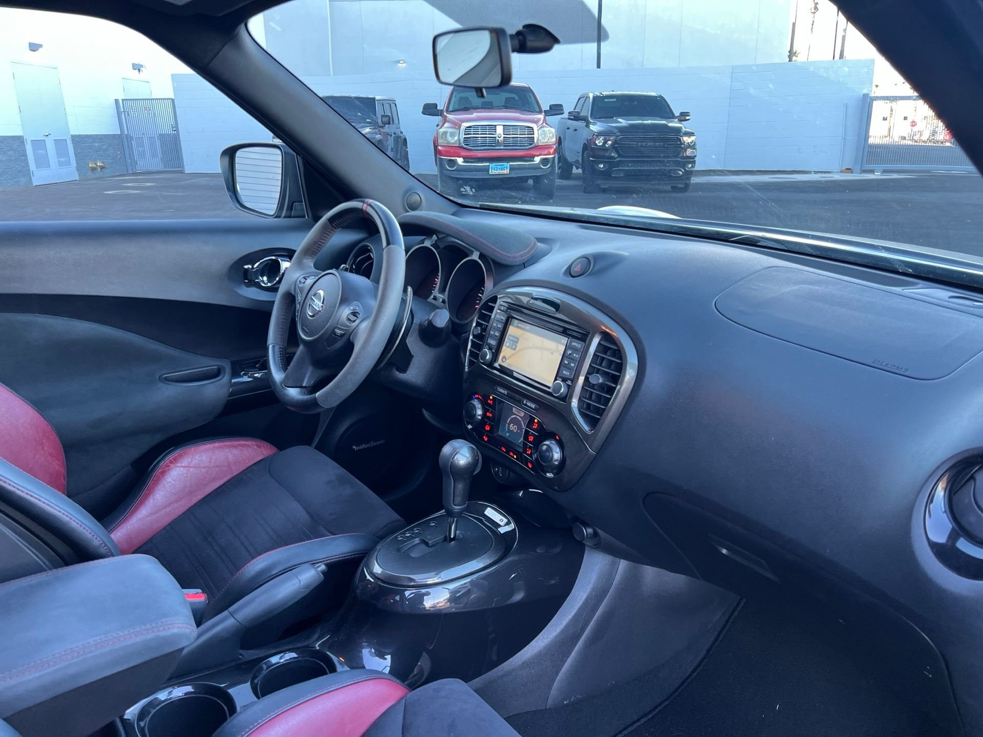 Used 2015 Black Nissan NISMO RS image 23