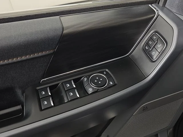 Certified Used 2025  Ford Lariat image 24