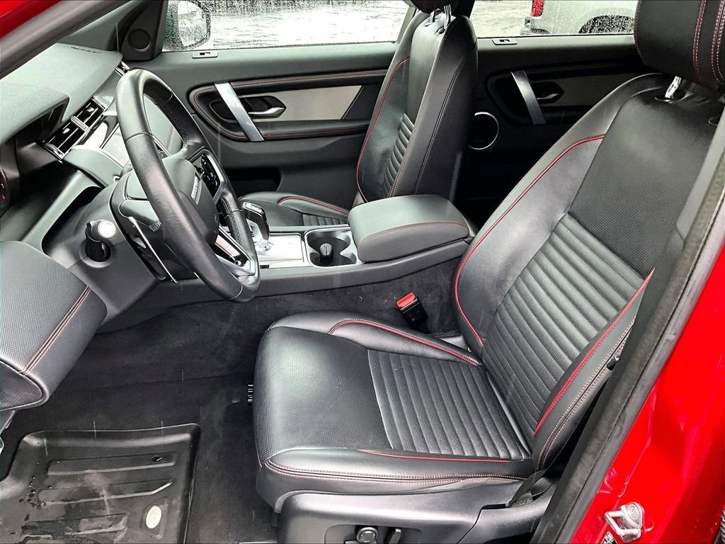 Used 2023 Red Land Rover SE R-Dynamic image 10