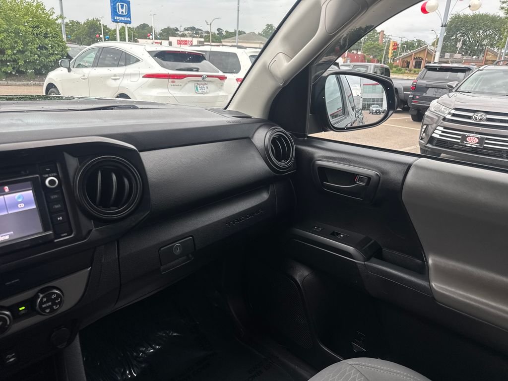 New 2019 Black Toyota SR image 29