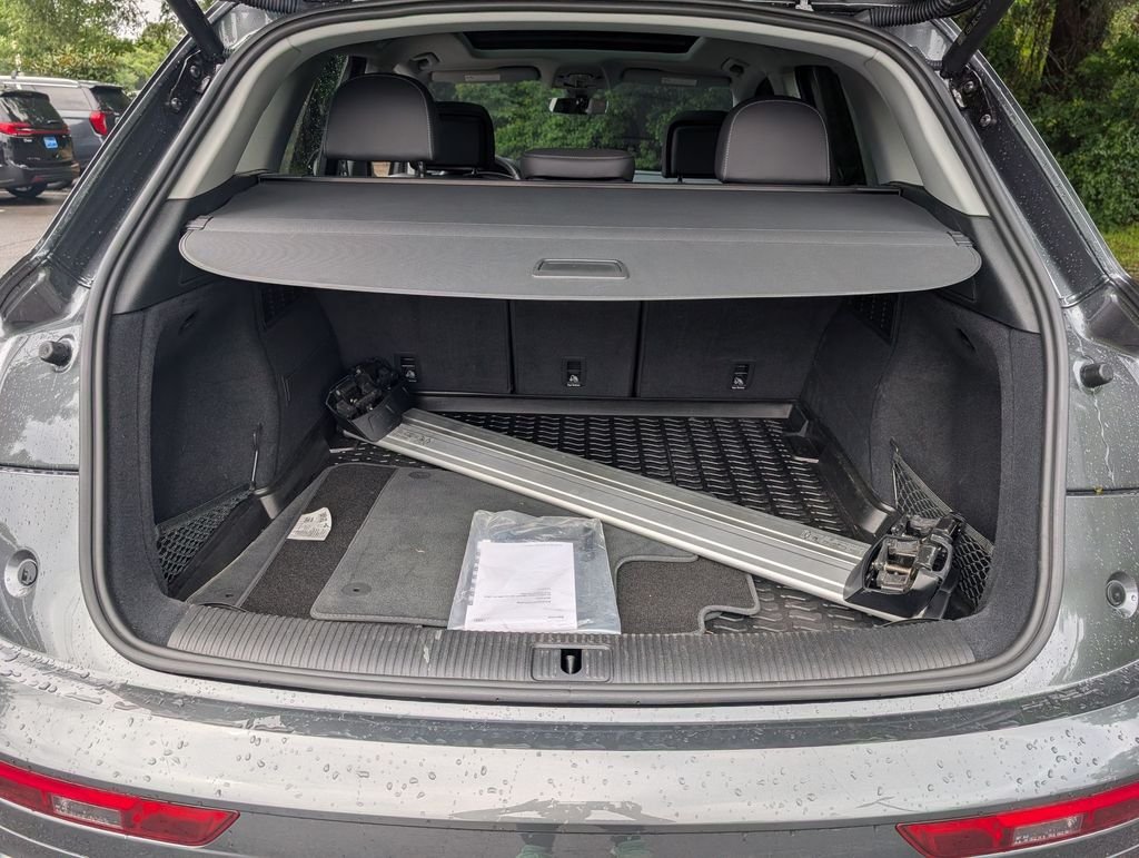 Used 2022  Audi 45 S line Premium image 29