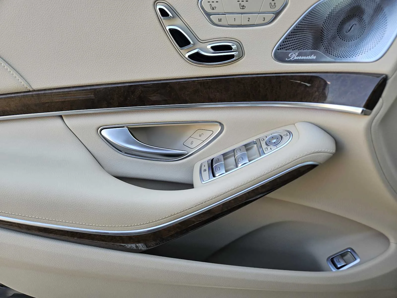 Used 2015 Verde Brook Metallic Mercedes-Benz S 550 image 17