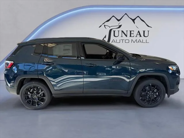2026 Jeep Compass Latitude Altitude - Photo 2