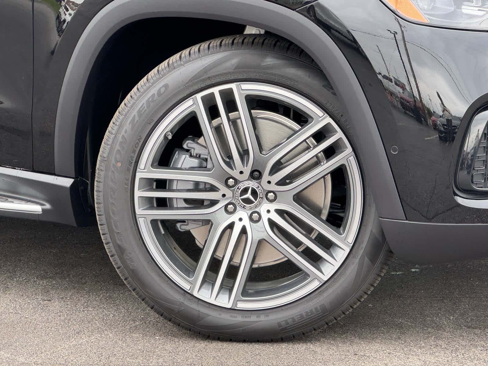New 2026 Obsidian Black Metallic Mercedes-Benz GLS 450 image 2