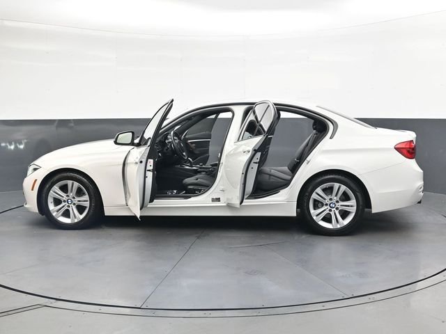 Used 2016 White BMW 328i image 38