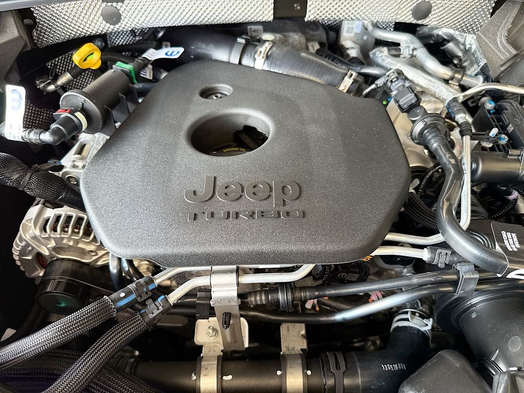 New 2026 Silver Zynith Jeep 85th Anniversary Edition image 31