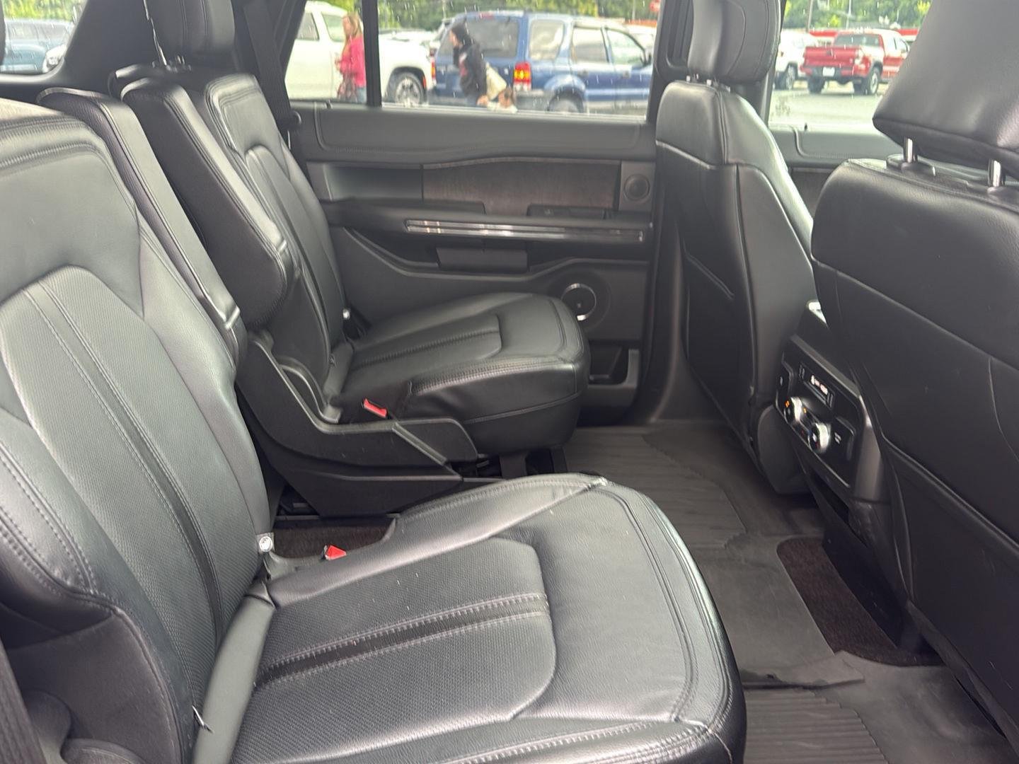 Used 2020 Magnetic Metallic Ford Limited image 21