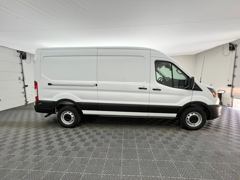 New 2026 White Ford Base image 7