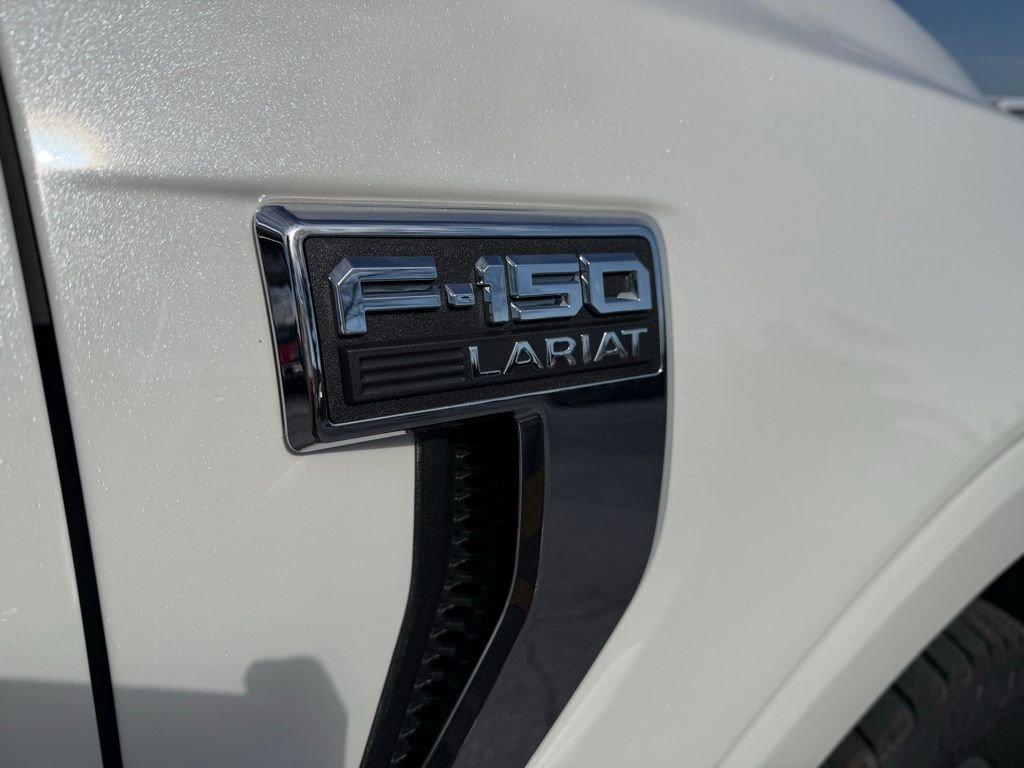 2023 Ford F-150 Lariat - Photo 12