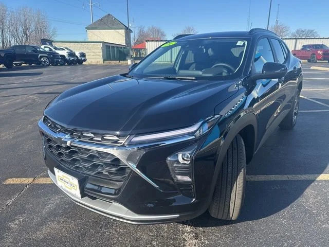 New 2026 Mosaic Black Metallic Chevrolet LT image 7