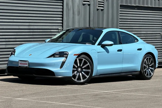 2023 Porsche Taycan 