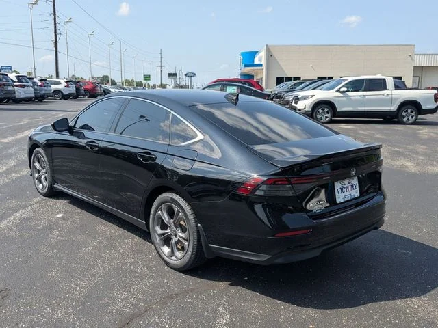 Used 2023 Crystal Black Pearl Honda EX image 10