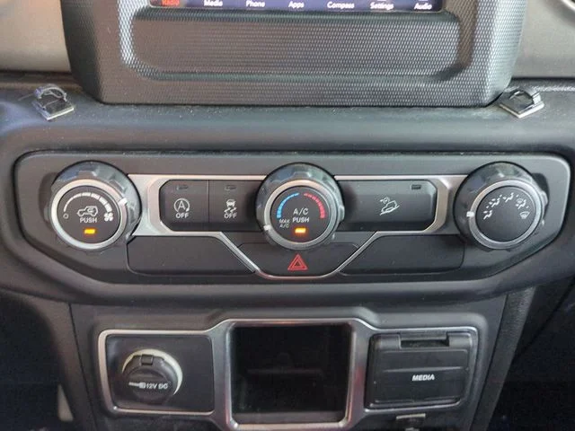 Used 2019 Black Jeep Sport image 24