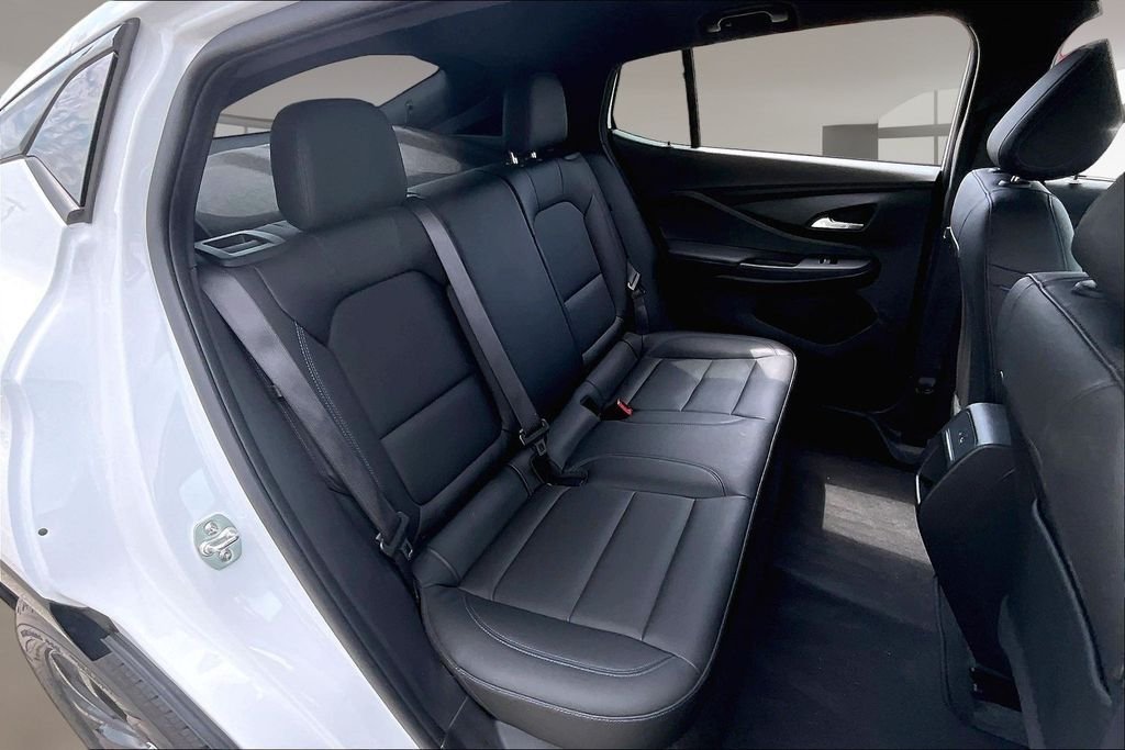 Used 2024 White Buick Sport Touring image 29