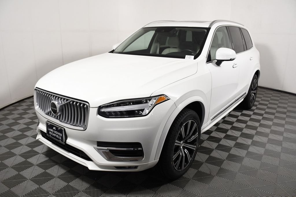 2020 Volvo XC90 T6 Inscription 6 Passenger AWD's photo
