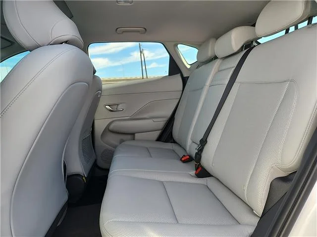 New 2026 Atlas White Hyundai Limited image 8