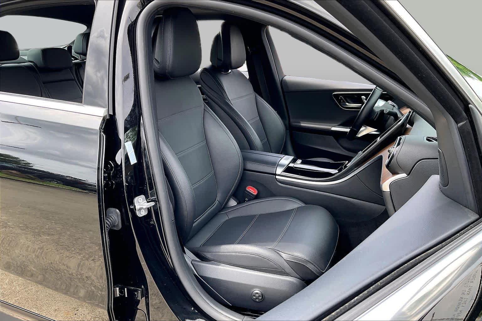 Used 2025 Black Mercedes-Benz C 300 image 8