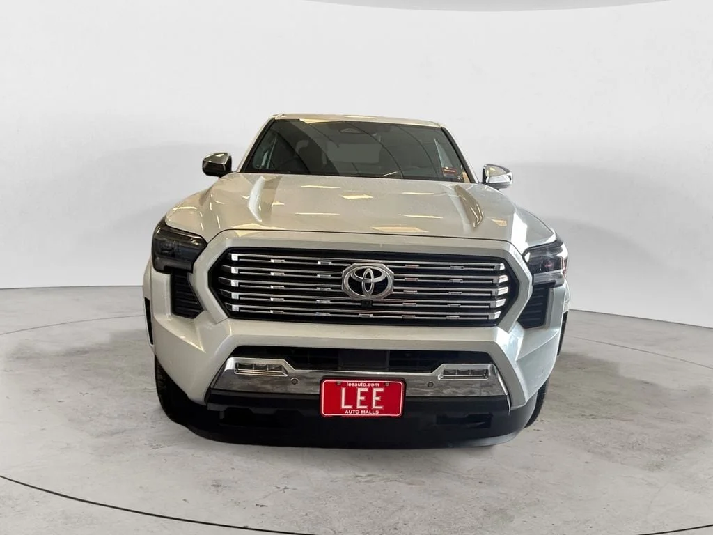 New 2026 Wind Chill Pearl Toyota Limited image 8