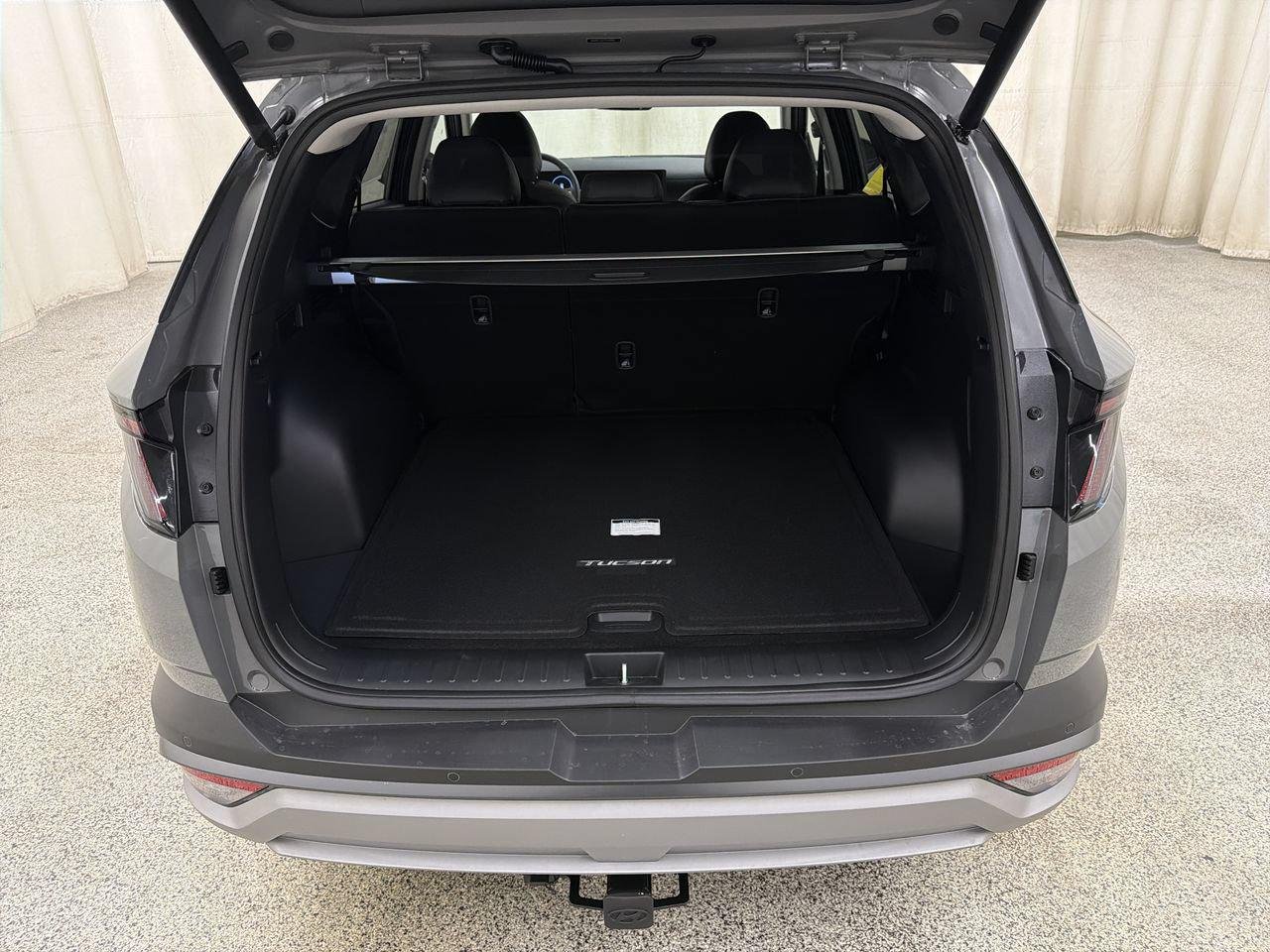 New 2026 Hampton Gray Hyundai Limited AWD image 17