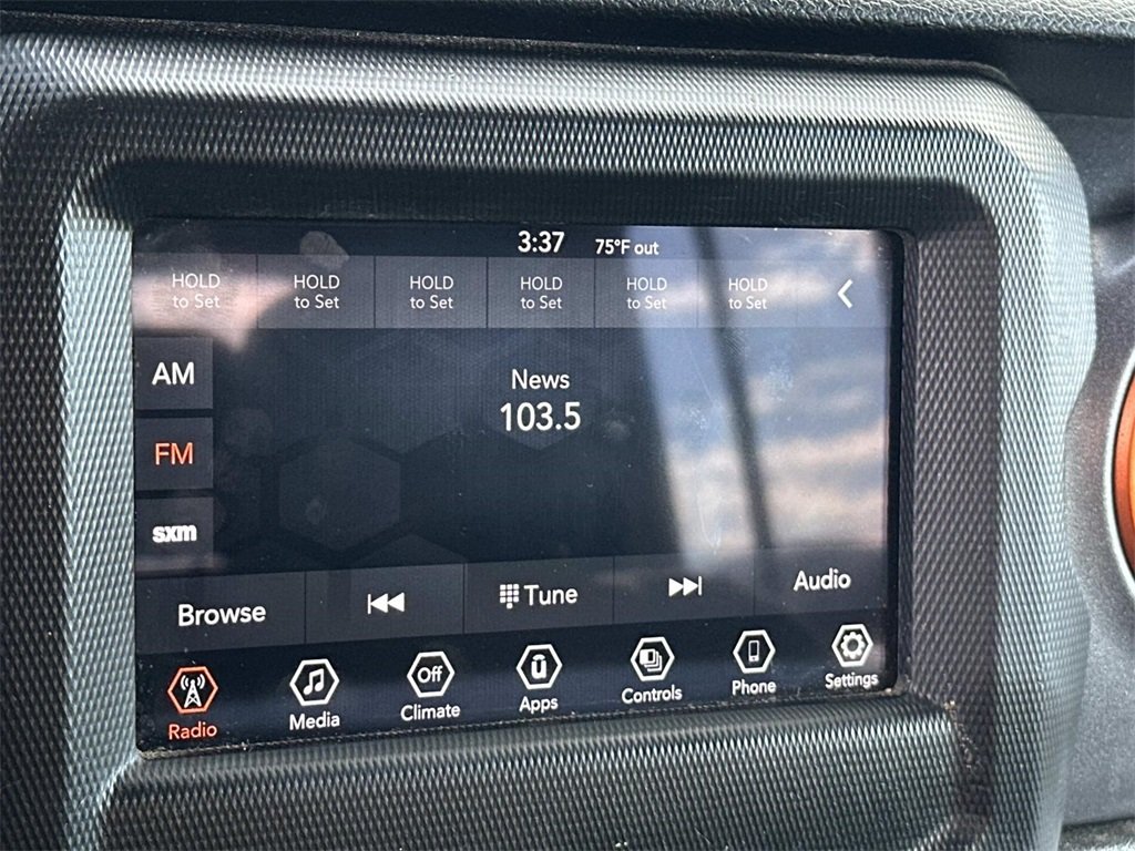 2021 Jeep Gladiator Mojave photo 3