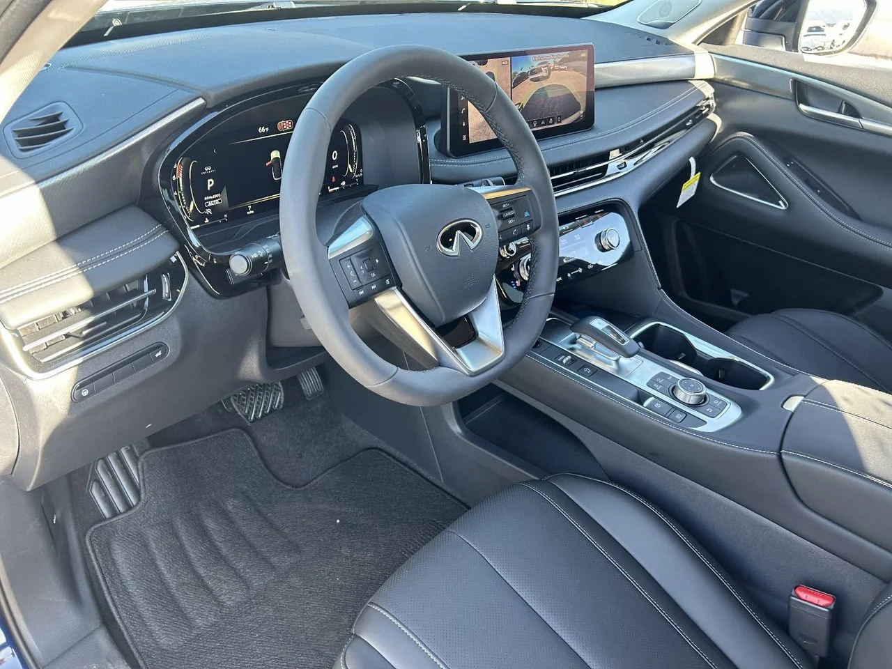 New 2027 GRAND BLUE INFINITI Luxe AWD image 20